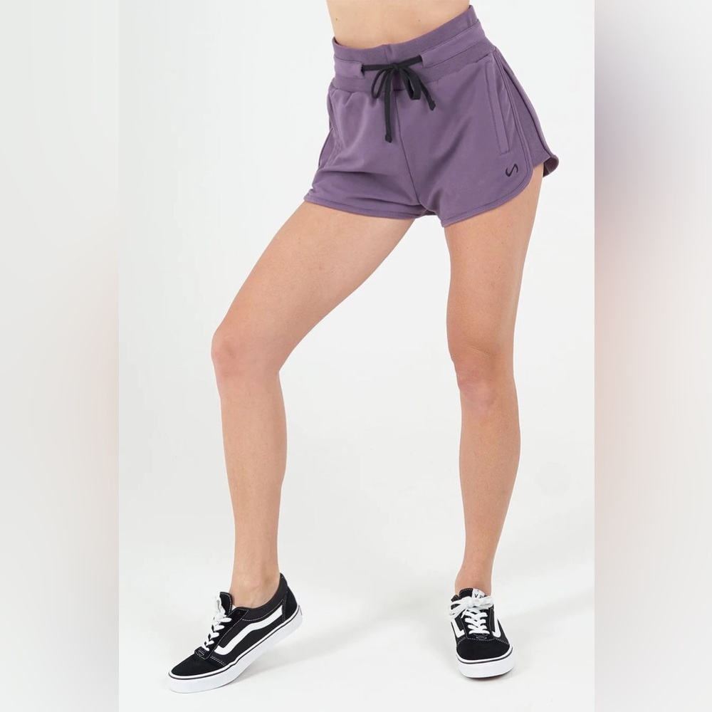 TLF Purple Women Shorts Size XS